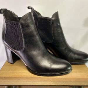 Arctica heeled Chelsea booties